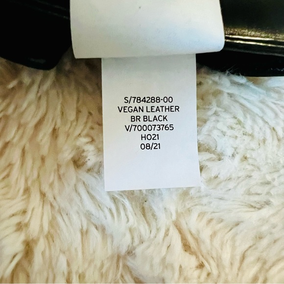 ๐NWT Banana Republic black Vegan Leather Gloves size S/M - Picture 5 of 9